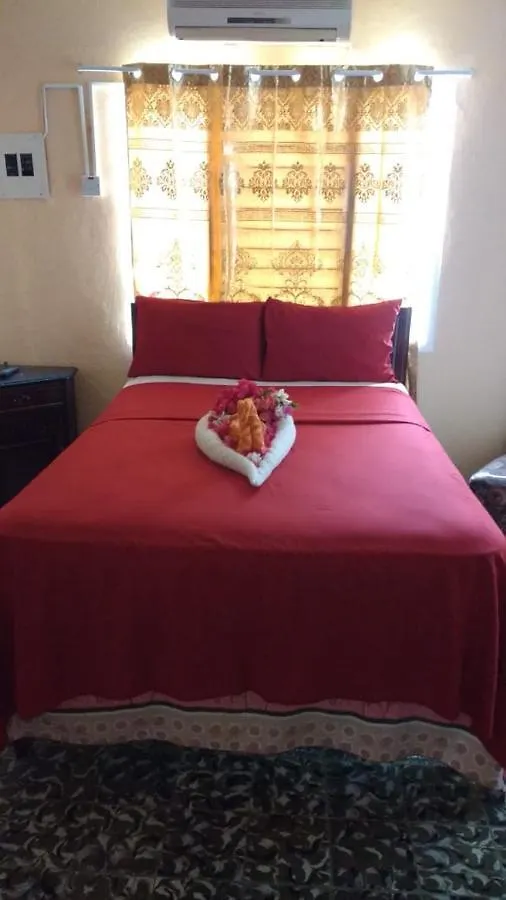 Content Guest House Ocho Rios